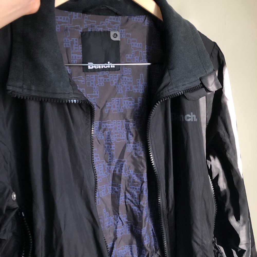 Bench jacket